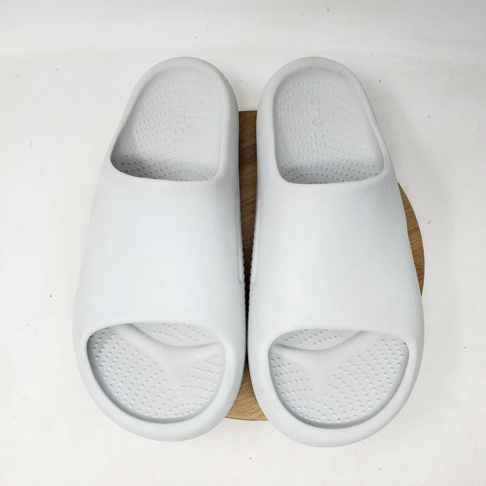 CROCS mellow recovery